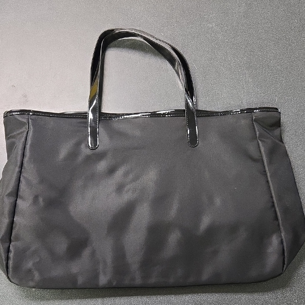 Saks Fifth Avenue Black Casual Tote Bag